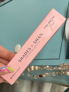 Shades by Shan The Brow Gel — Pink